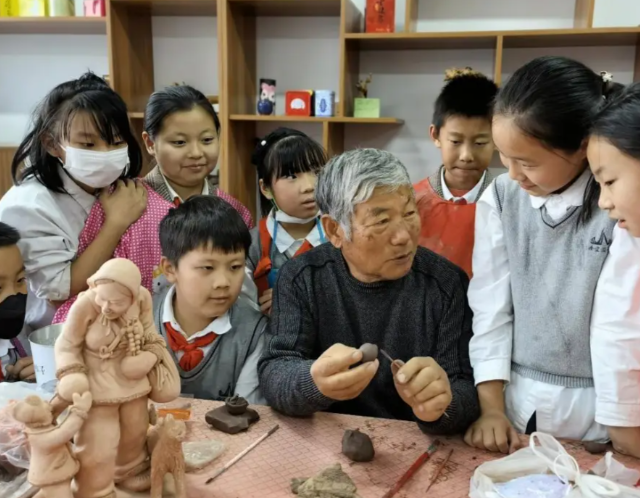 精准化因材施教教师可全面把握每位学生的短板性格特点